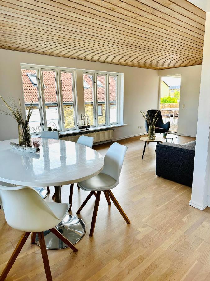 Skon Villalejlighed I Skagen Med Terrasse Og Taet Pa Centrum Екстериор снимка